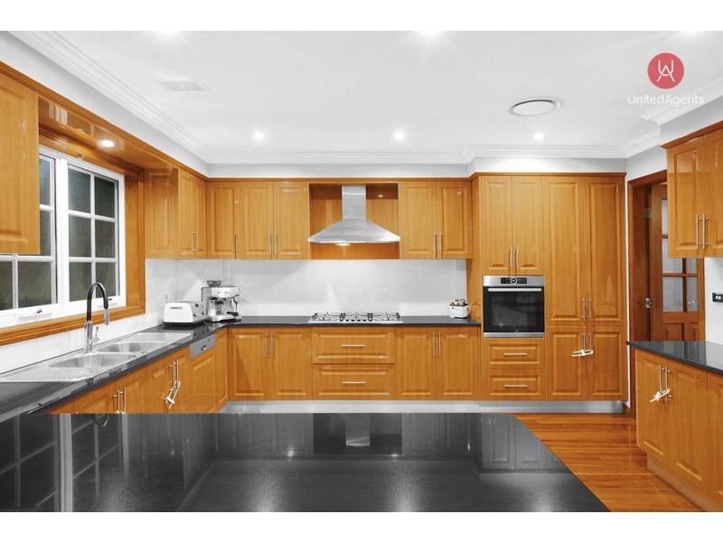 5 Toulouse Street, Cecil Hills NSW 2171