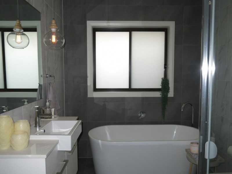 18 HEMMIE ROAD, Edmondson Park NSW 2174