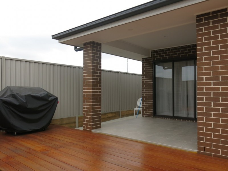 18 HEMMIE ROAD, Edmondson Park NSW 2174