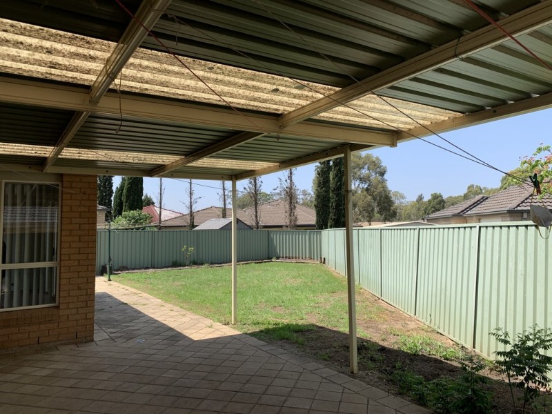 4 LACEPEDE PLACE, Hinchinbrook NSW 2168