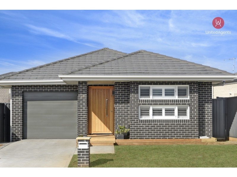 17 Burrows Avenue, Edmondson Park NSW 2174