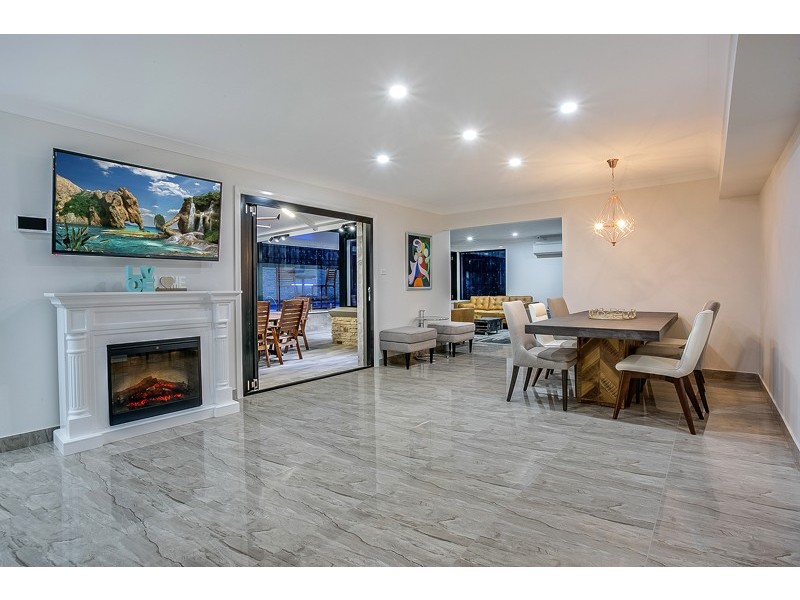 West Hoxton NSW 2171