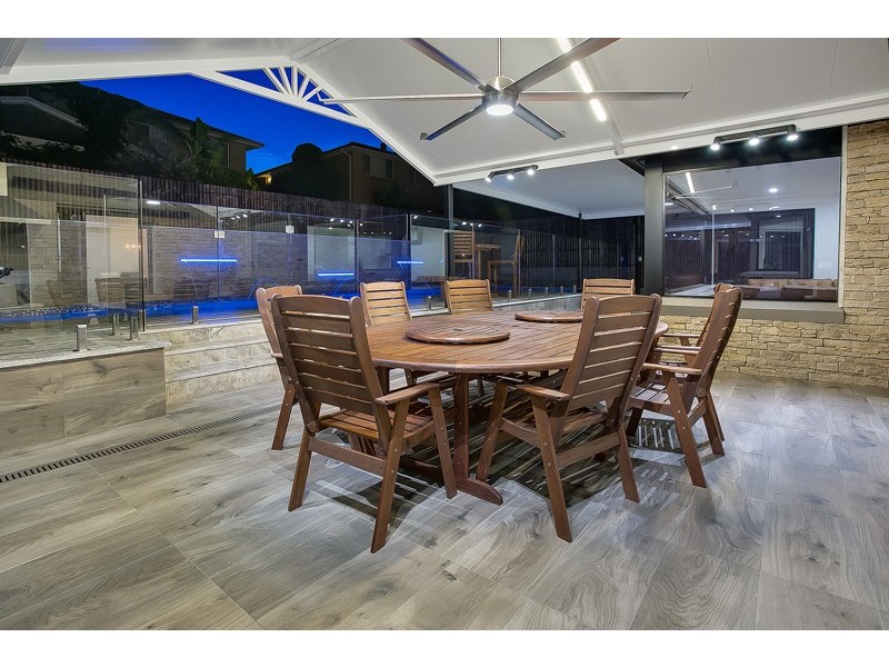 West Hoxton NSW 2171