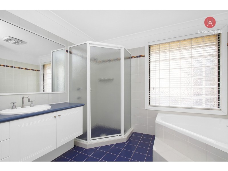 6 St Georges Crescent, Cecil Hills NSW 2171
