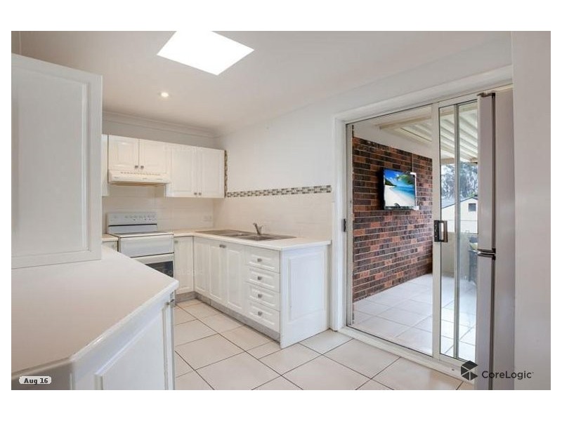 West Hoxton NSW 2171