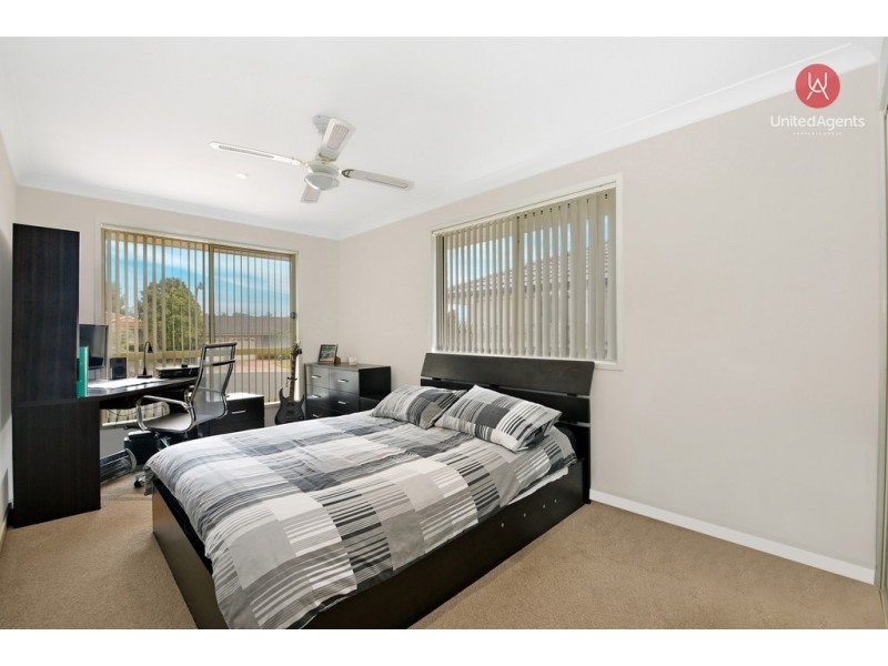 8 Moruya Close, Prestons NSW 2170