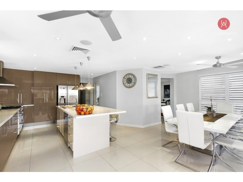 10 Andrews Circuit, Horningsea Park NSW 2171