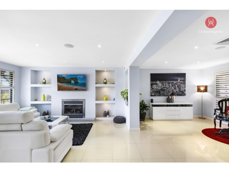 10 Andrews Circuit, Horningsea Park NSW 2171