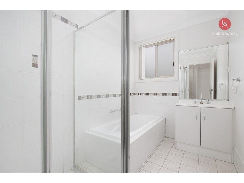 45 Pacific Palms Circuit, Carnes Hill NSW 2171