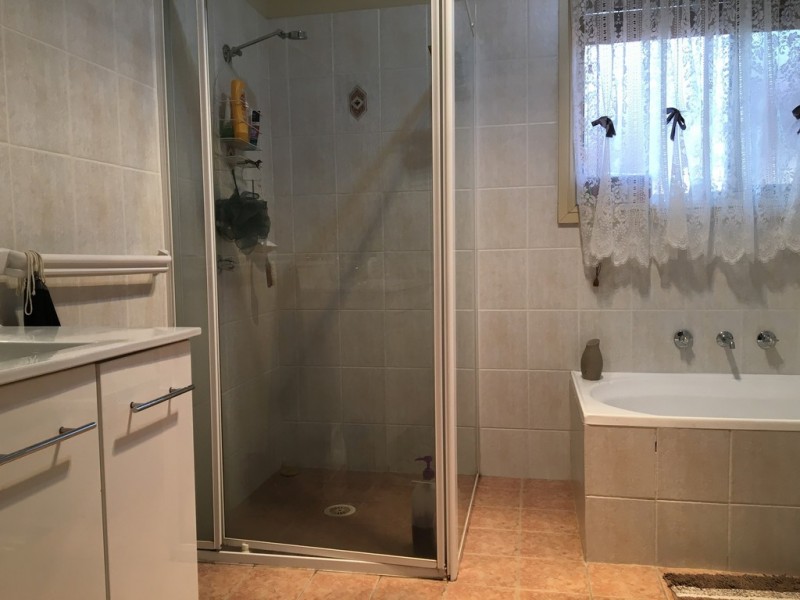 Hoxton Park NSW 2171