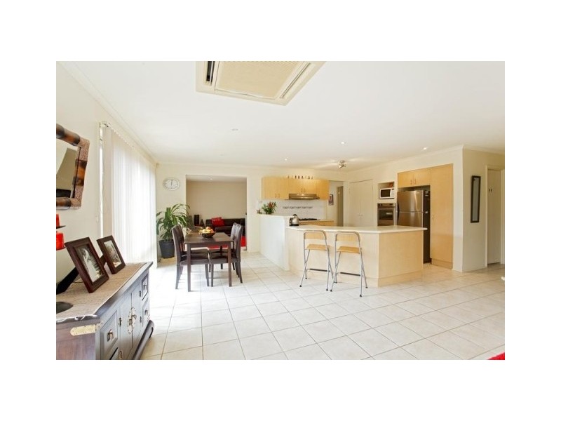 West Hoxton NSW 2171