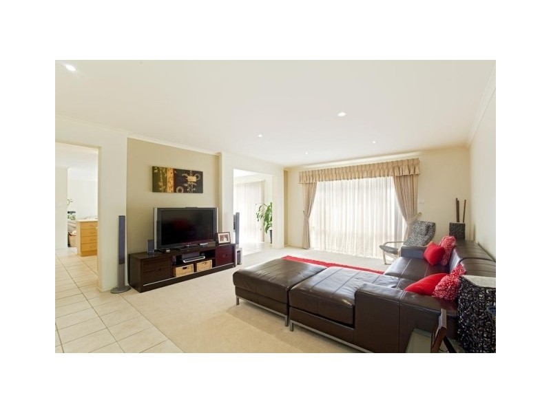 West Hoxton NSW 2171