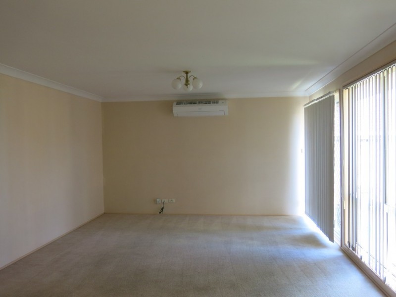 West Hoxton NSW 2171