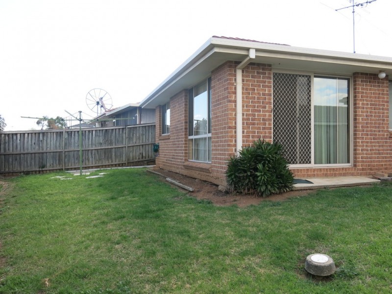 West Hoxton NSW 2171