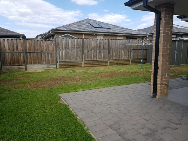 Middleton Grange NSW 2171