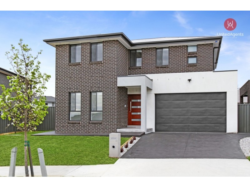 17 Besnard Street, Oran Park NSW 2570