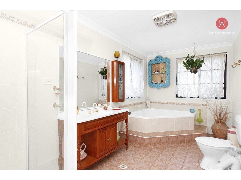 West Hoxton NSW 2171