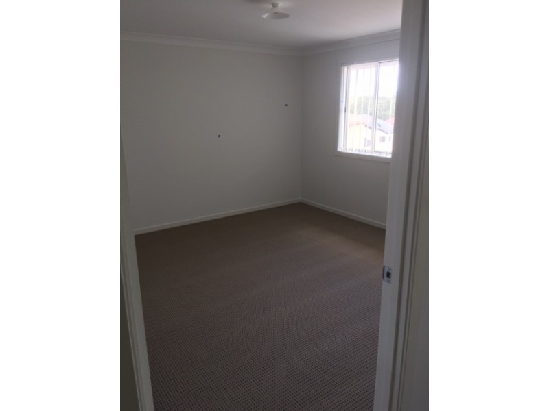 West Hoxton NSW 2171