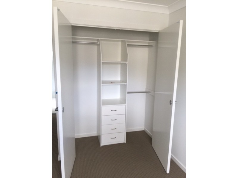 West Hoxton NSW 2171