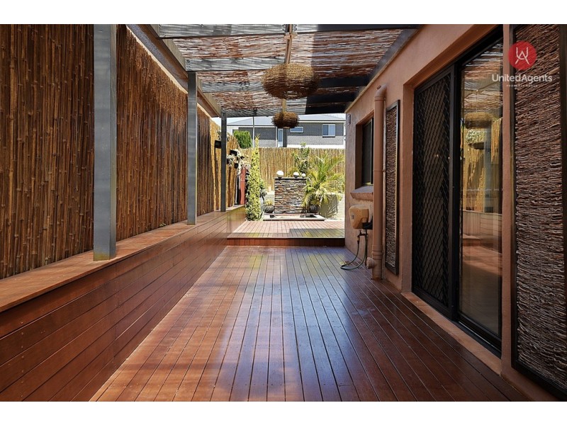 28 Mathinna Circuit, West Hoxton NSW 2171