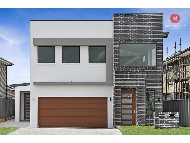 125 Dalmatia Ave, Edmondson Park NSW 2174