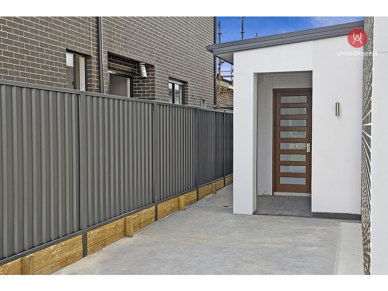 125a Dalmatia Ave, Edmondson Park NSW 2174