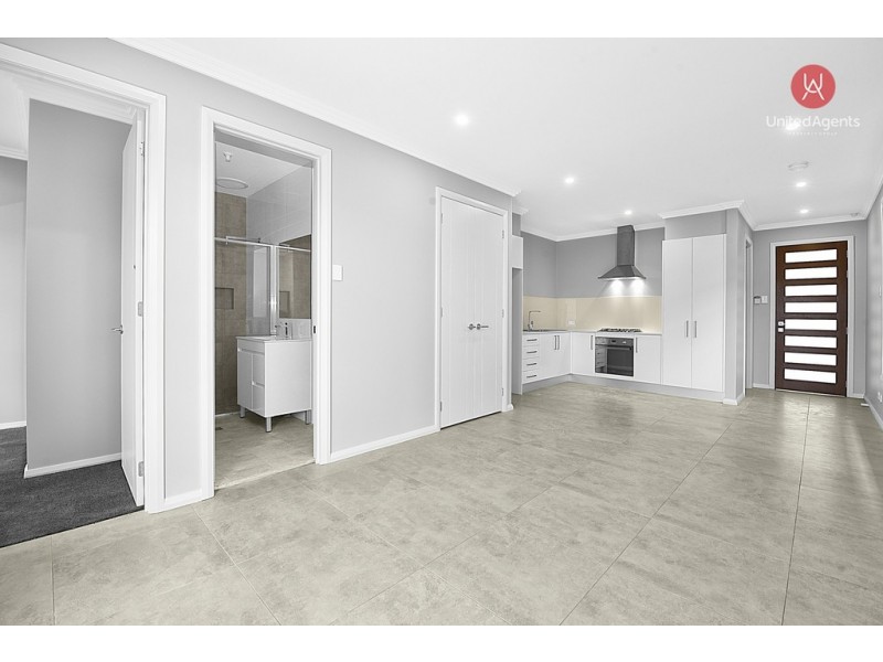 125a Dalmatia Ave, Edmondson Park NSW 2174