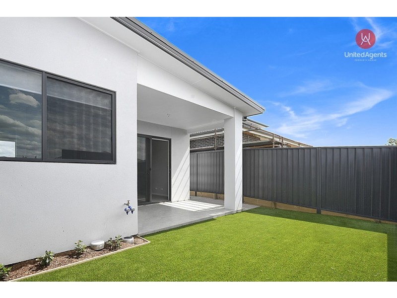 125a Dalmatia Ave, Edmondson Park NSW 2174