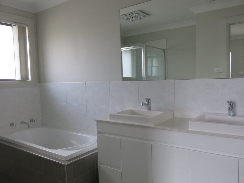 Middleton Grange NSW 2171