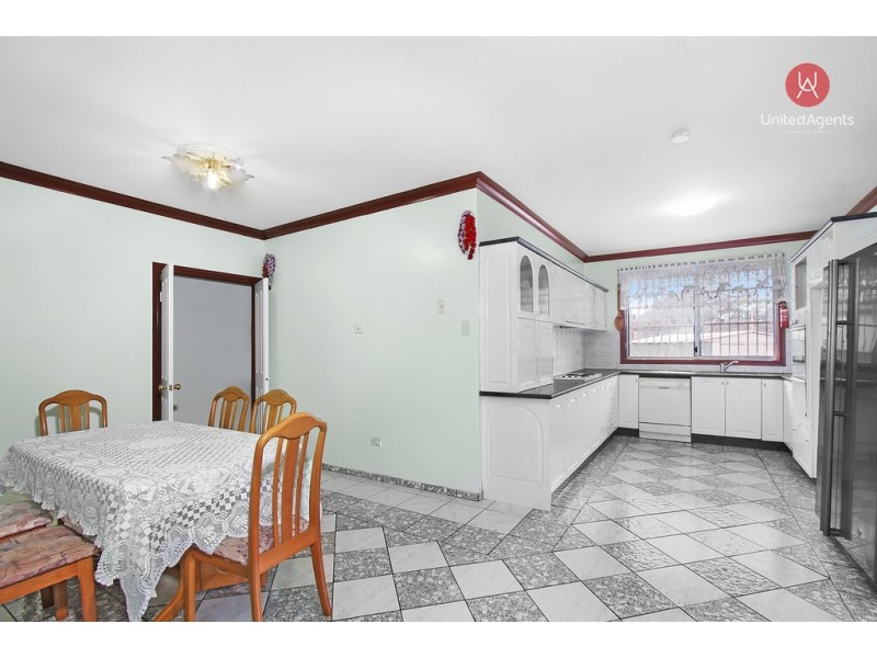 8A Leicester Place, Miller NSW 2168