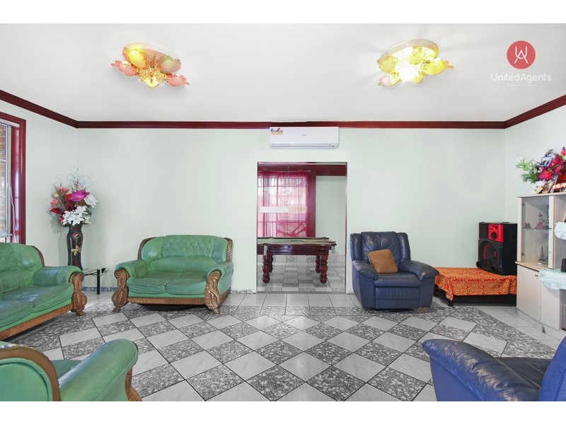 8A Leicester Place, Miller NSW 2168