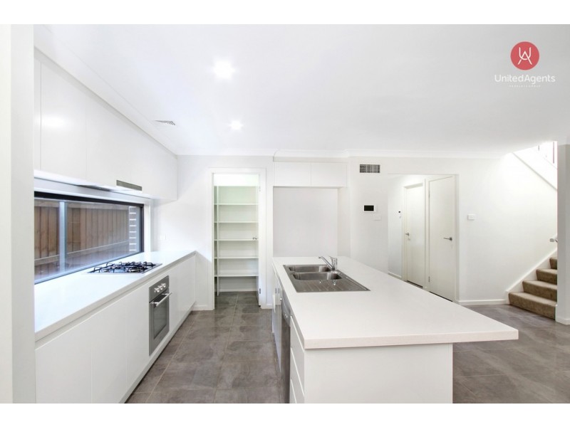 Carnes Hill NSW 2171