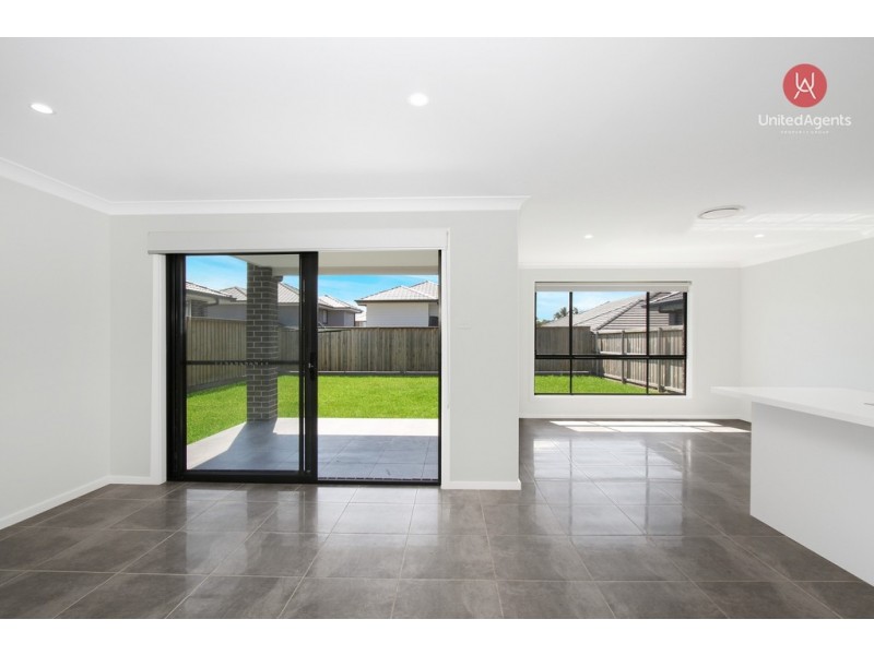 Carnes Hill NSW 2171