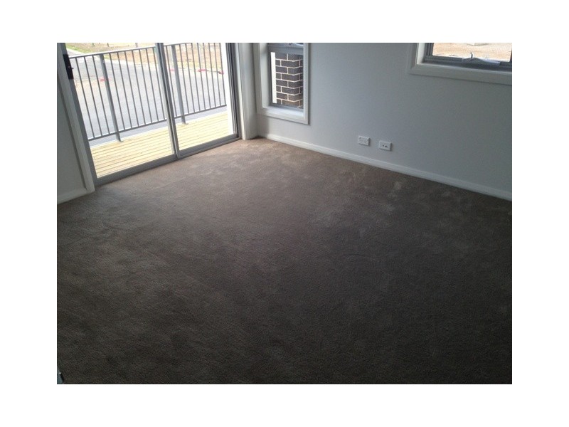 39 Brinsmead Avenue, Middleton Grange NSW 2171