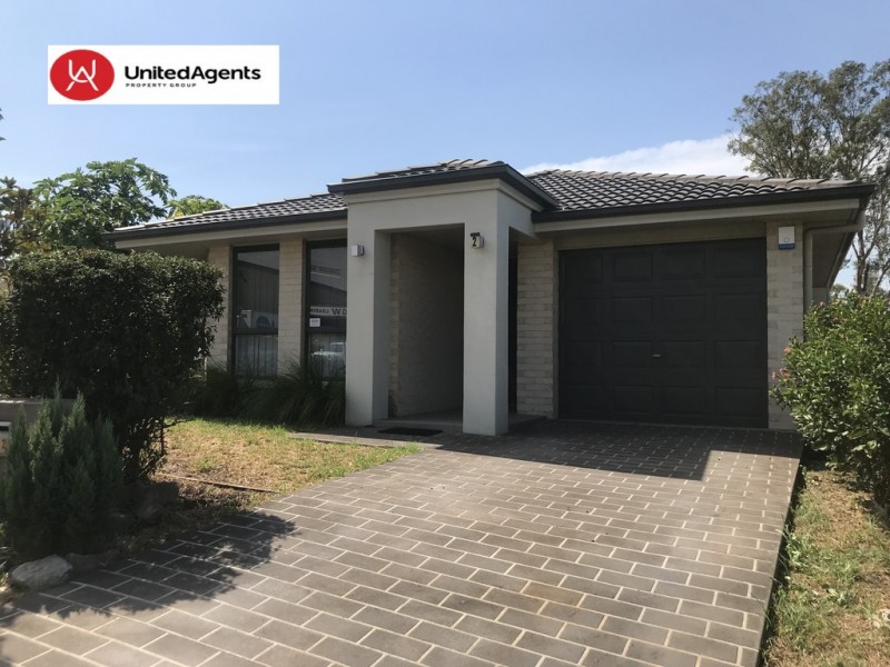 2 Stonequarry Way, Carnes Hill NSW 2171
