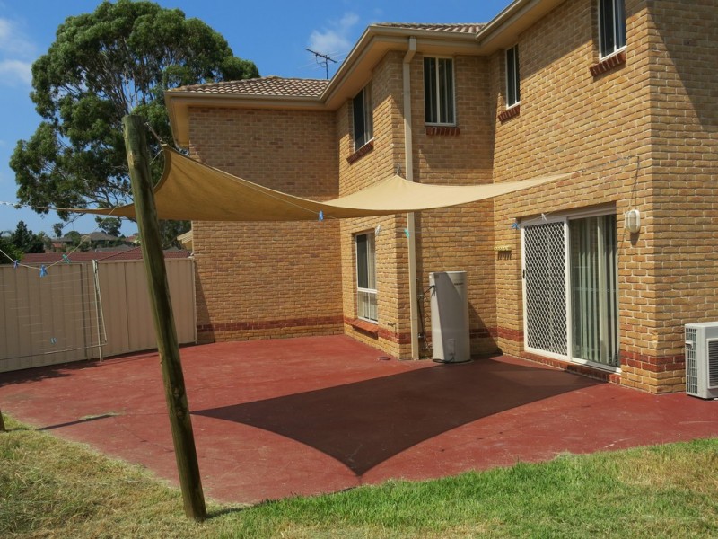 West Hoxton NSW 2171