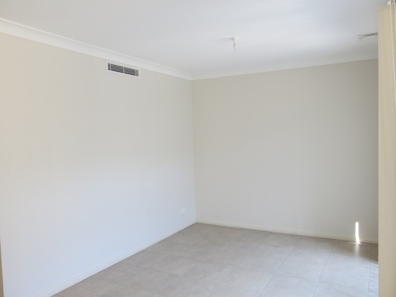 43 Frontiers Road, Edmondson Park NSW 2174