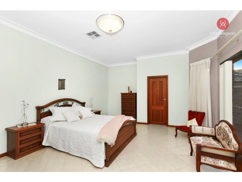 12 Philippa Close, Cecil Hills NSW 2171