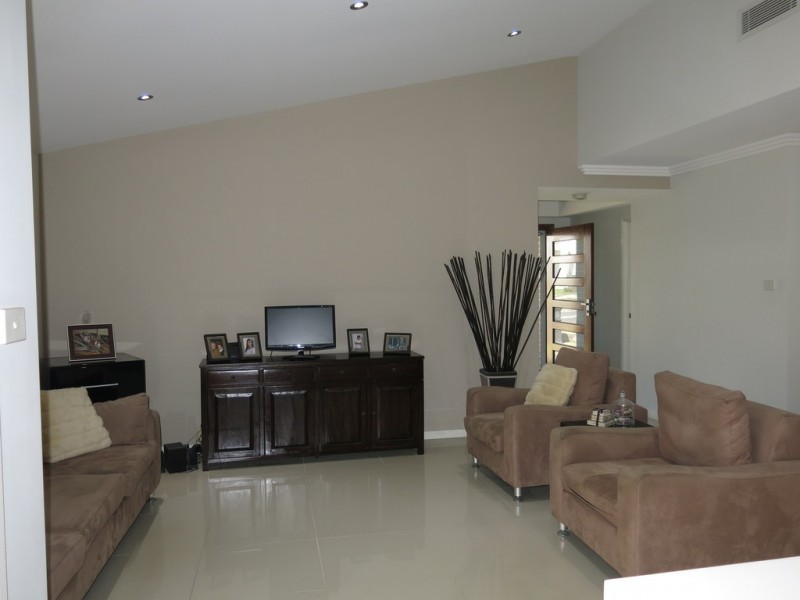 Middleton Grange NSW 2171