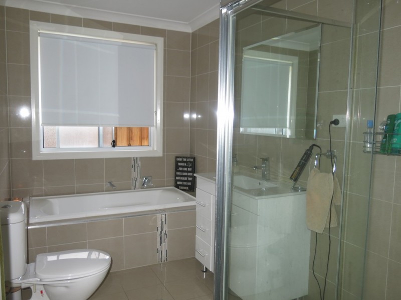 Middleton Grange NSW 2171