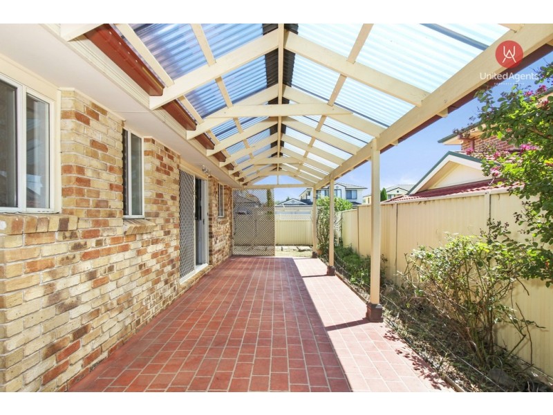 2 Bronte Close, West Hoxton NSW 2171