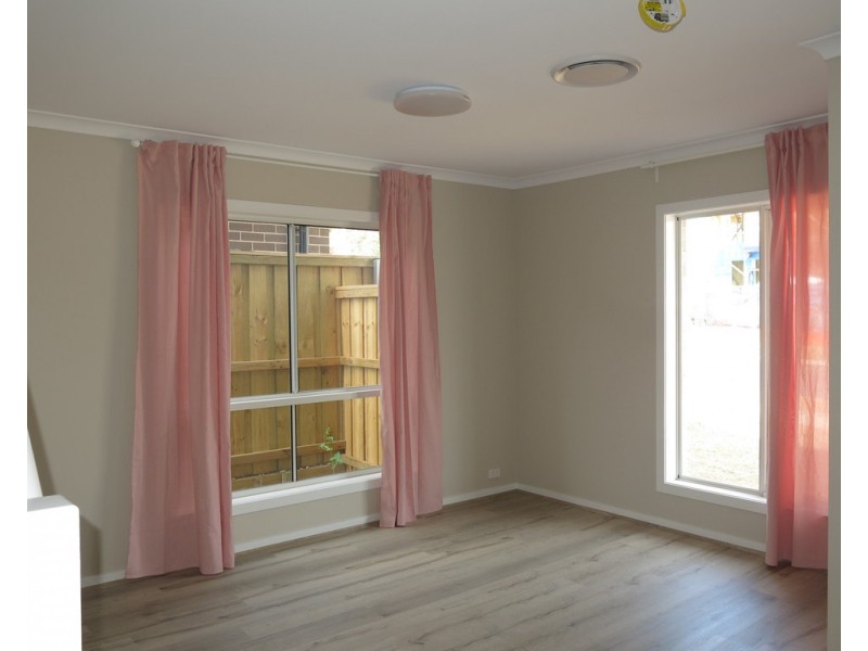 5 NORBIS ROAD, Edmondson Park NSW 2174