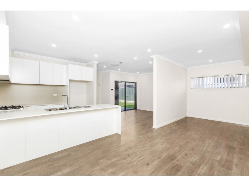 112 Village Circuit, Gregory Hills NSW 2557