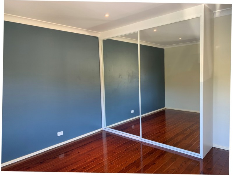 11 GOODACRE AVE, Fairfield West NSW 2165