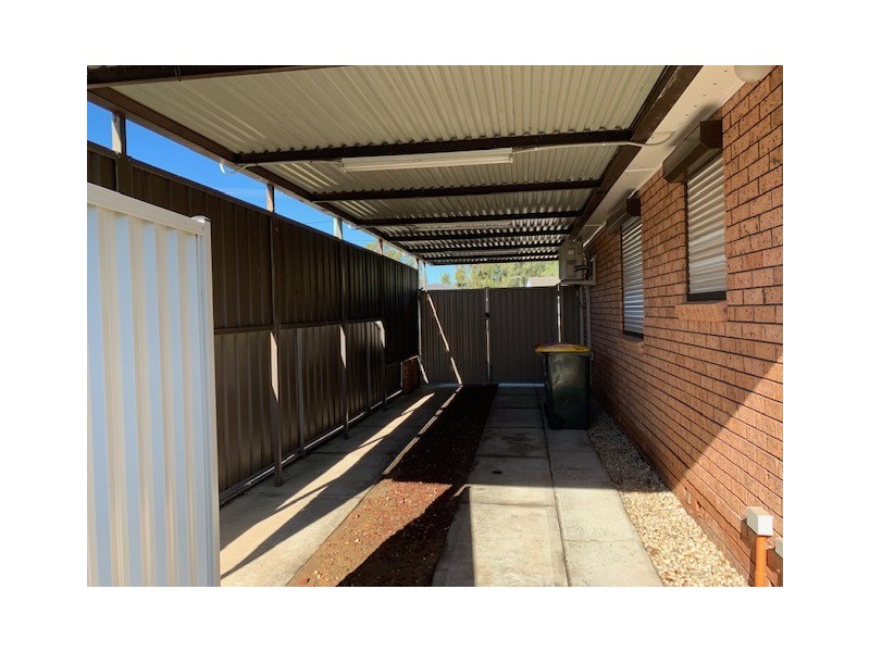 11 GOODACRE AVE, Fairfield West NSW 2165