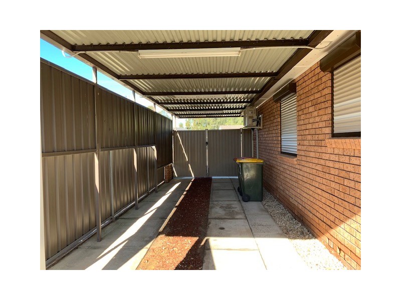 11 GOODACRE AVE, Fairfield West NSW 2165