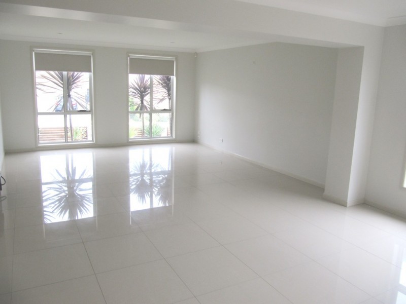 50 Montefiore Avenue, West Hoxton NSW 2171