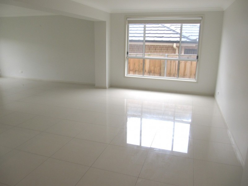 50 Montefiore Avenue, West Hoxton NSW 2171