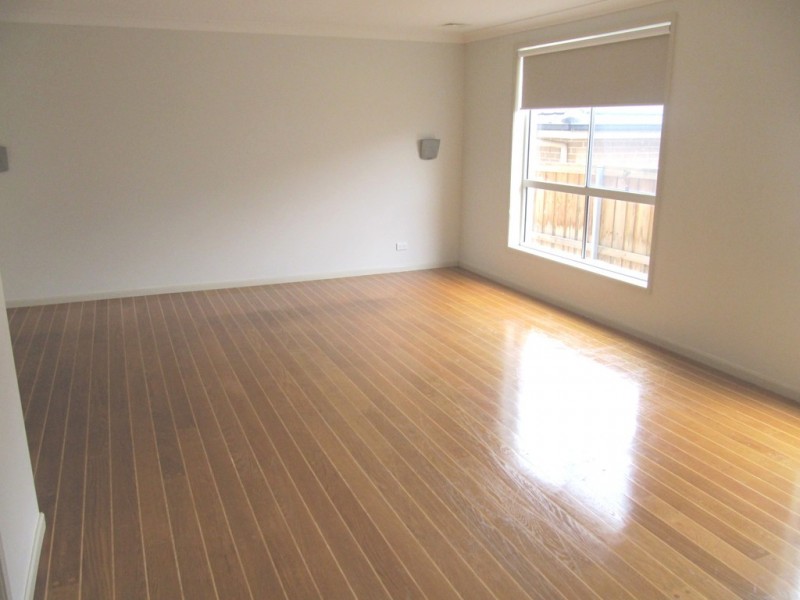 50 Montefiore Avenue, West Hoxton NSW 2171