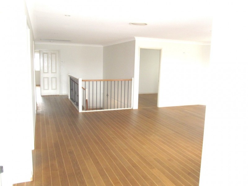 50 Montefiore Avenue, West Hoxton NSW 2171